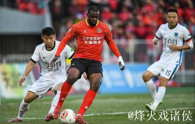 刚留下队长，射手就要走？27场28球辽宁锋霸，自宣与非洲豪门绯闻